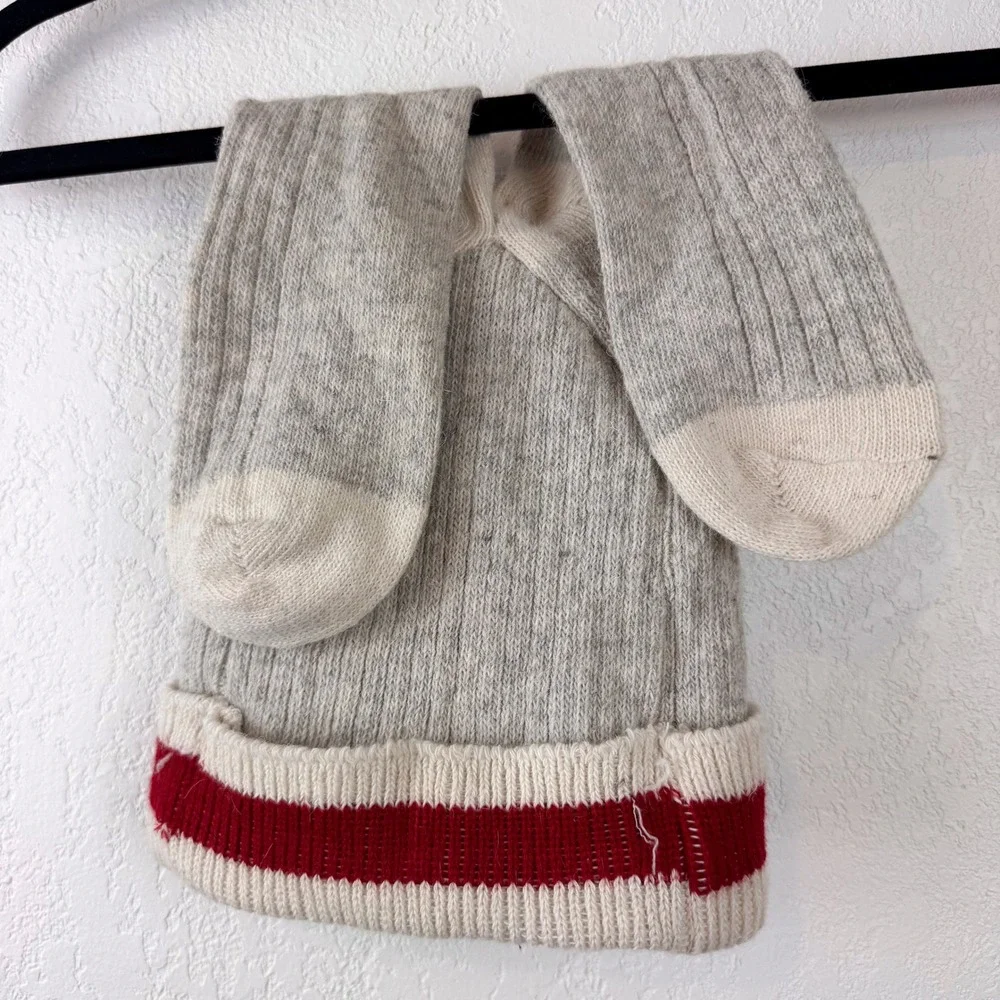 POOK TOQUE Gray Red Stripe Knit Beanie Hat Childrens Size Adjustable